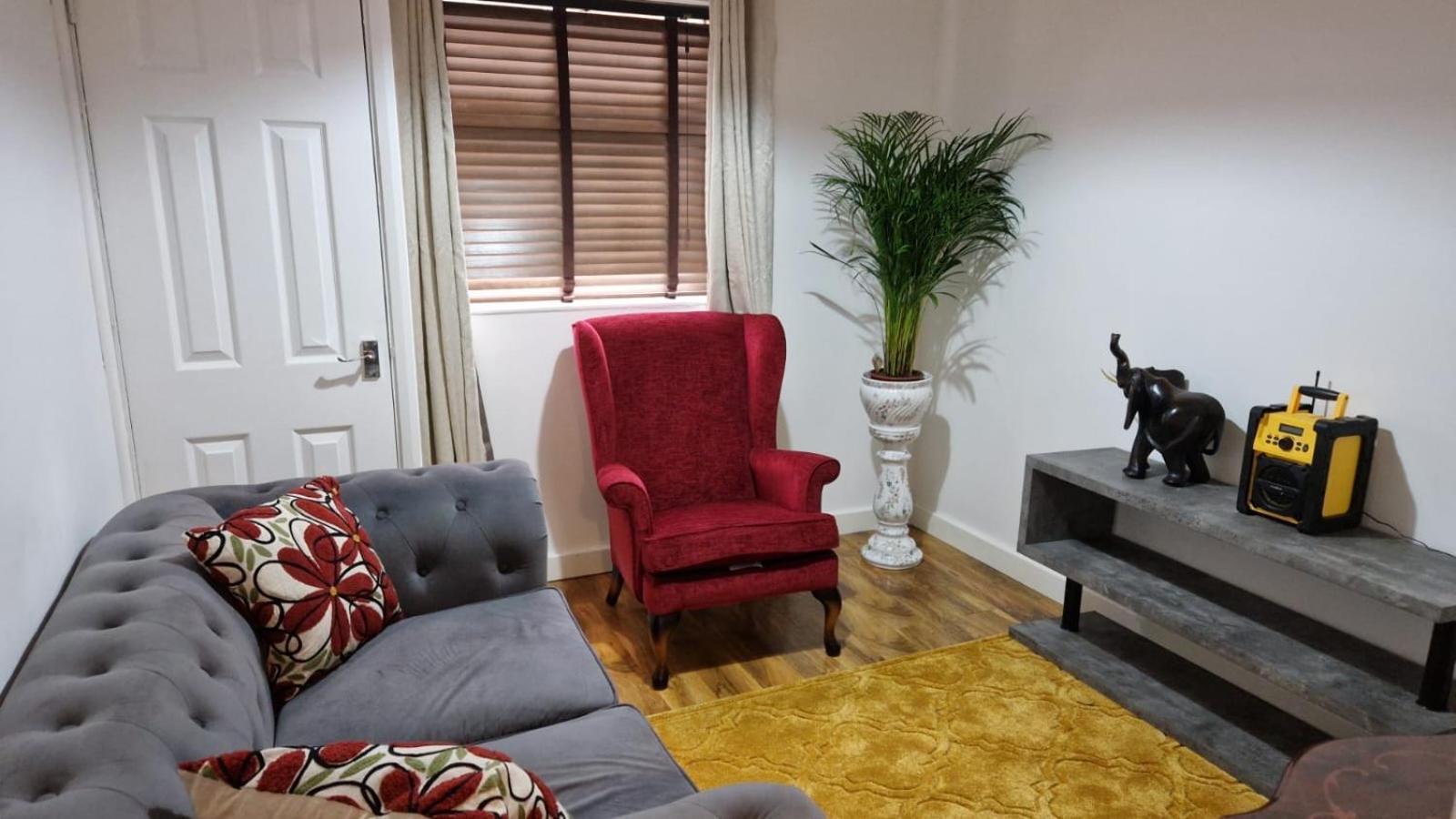 Amani Bungalow Brandon Kültér fotó